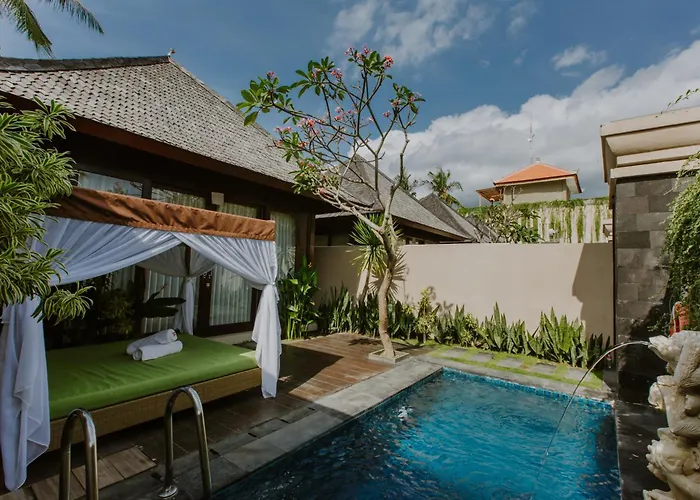 Resort D'nusa Club And