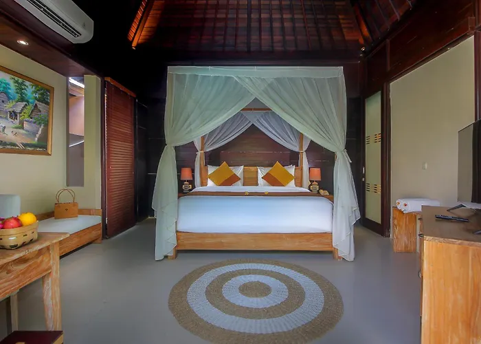 D'nusa Club And Resort