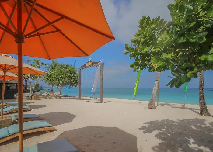 D'nusa Club And Resort