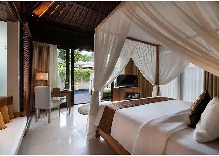 D'nusa Club And 4*
